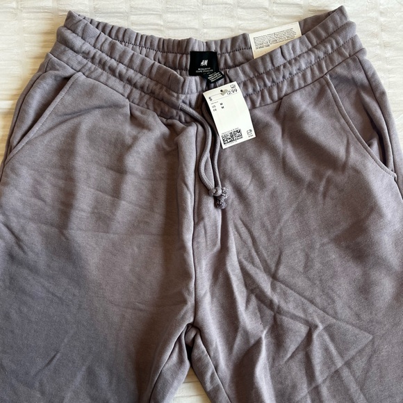 H&M Purple Sweat Shorts - Picture 4 of 5